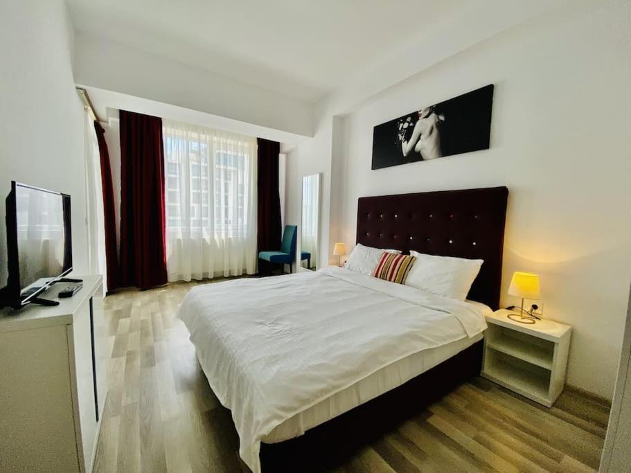 Summerluxe Mamaia Bagian luar foto