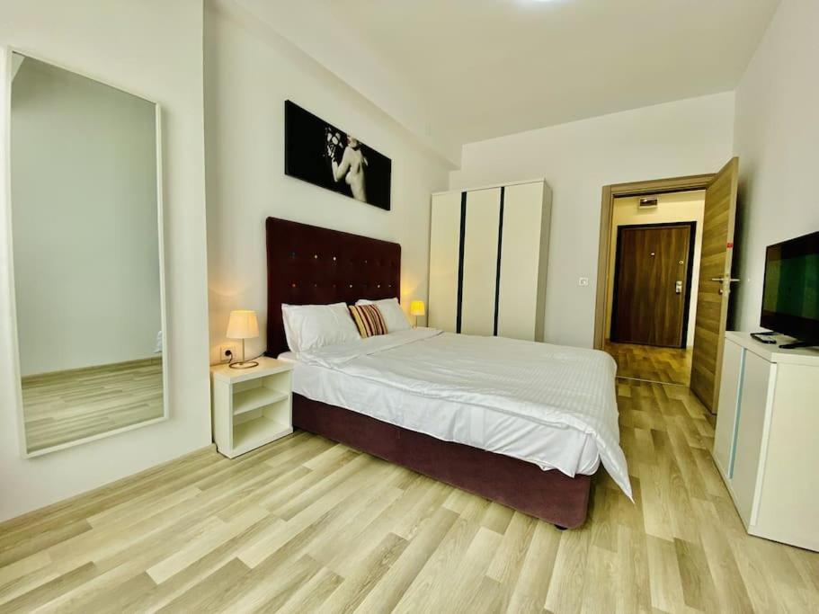 Summerluxe Mamaia Bagian luar foto